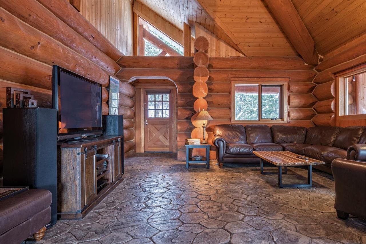 Spirit Lodge At Silverstar Vernon Bagian luar foto